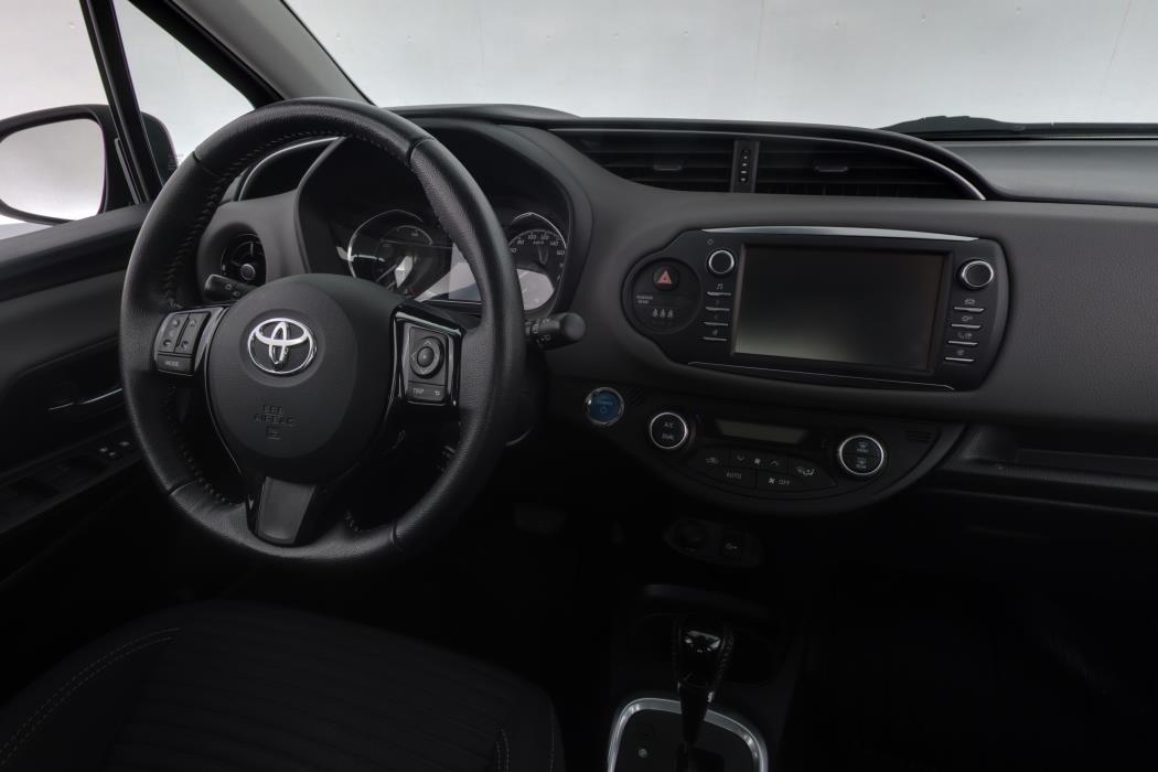 TOYOTA YARIS 2018