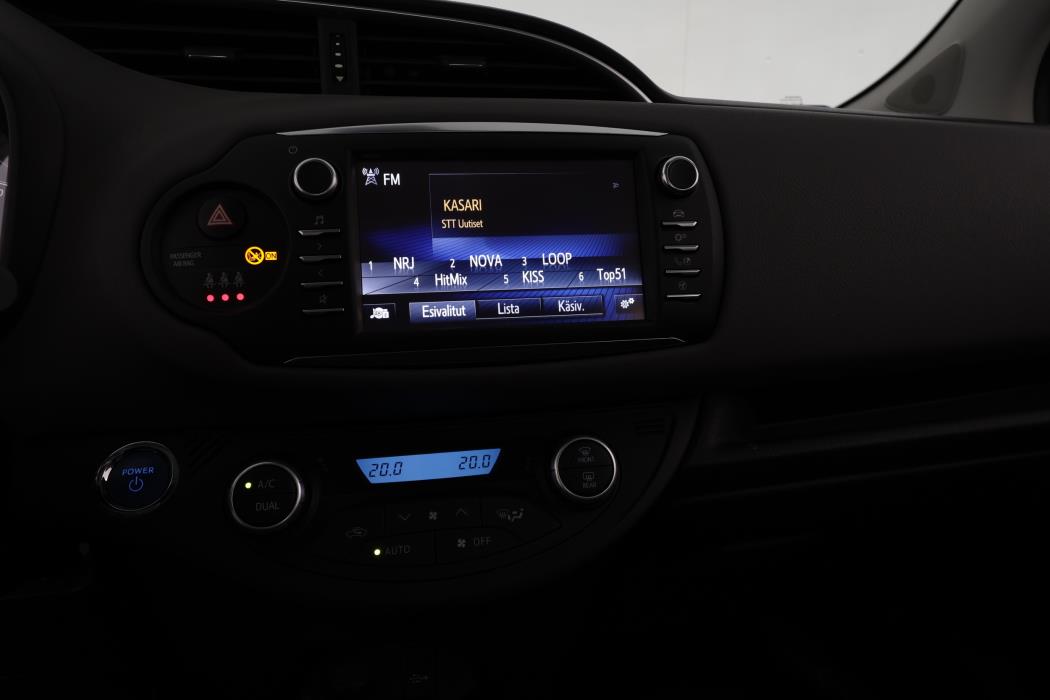 TOYOTA YARIS 2018