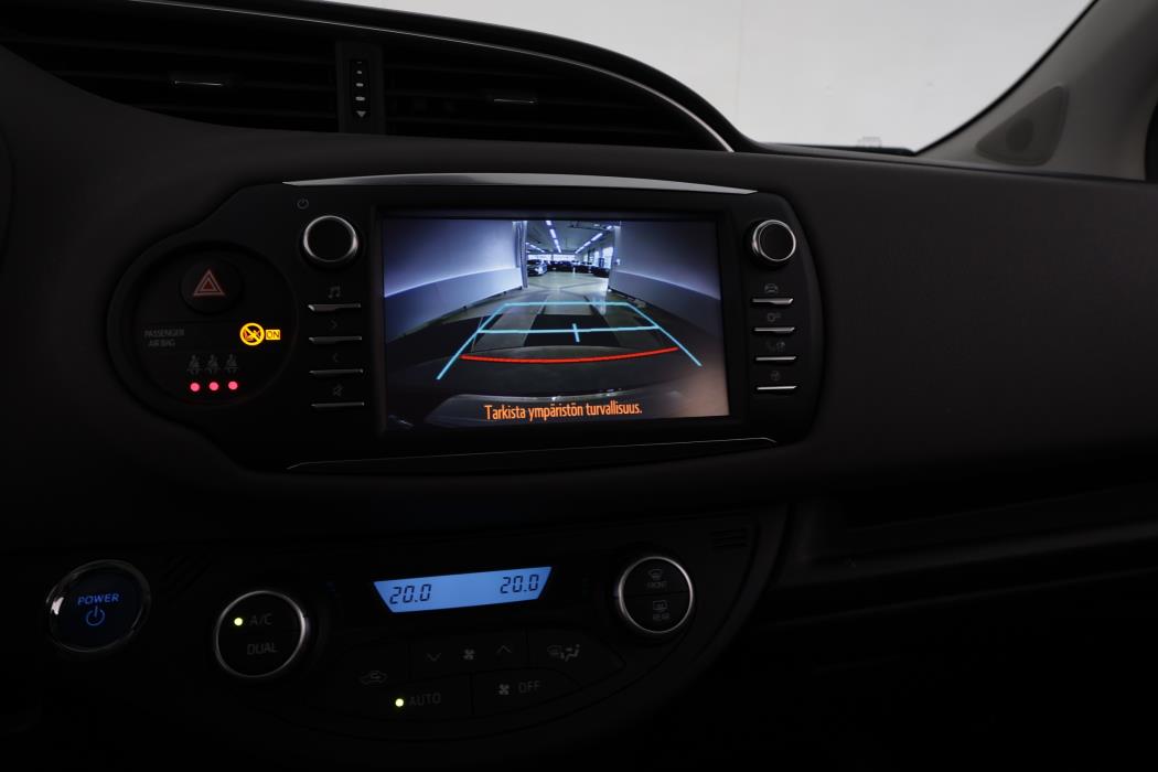 TOYOTA YARIS 2018