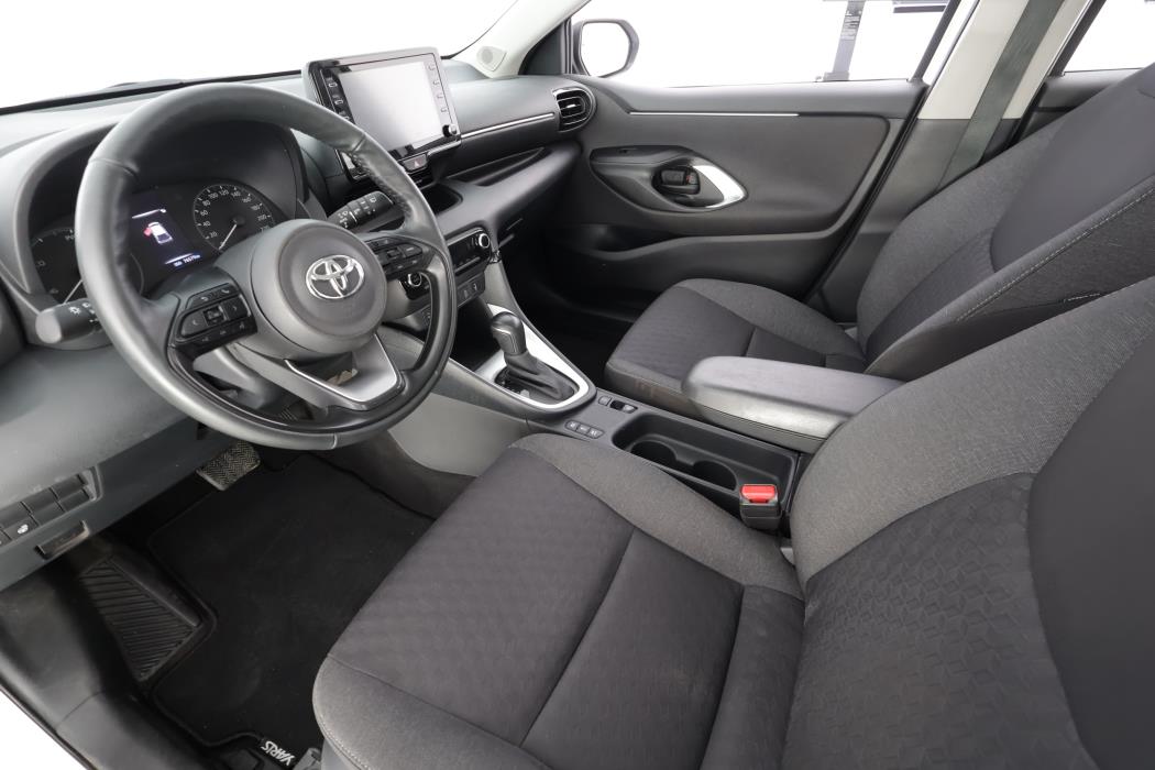 TOYOTA YARIS 2023