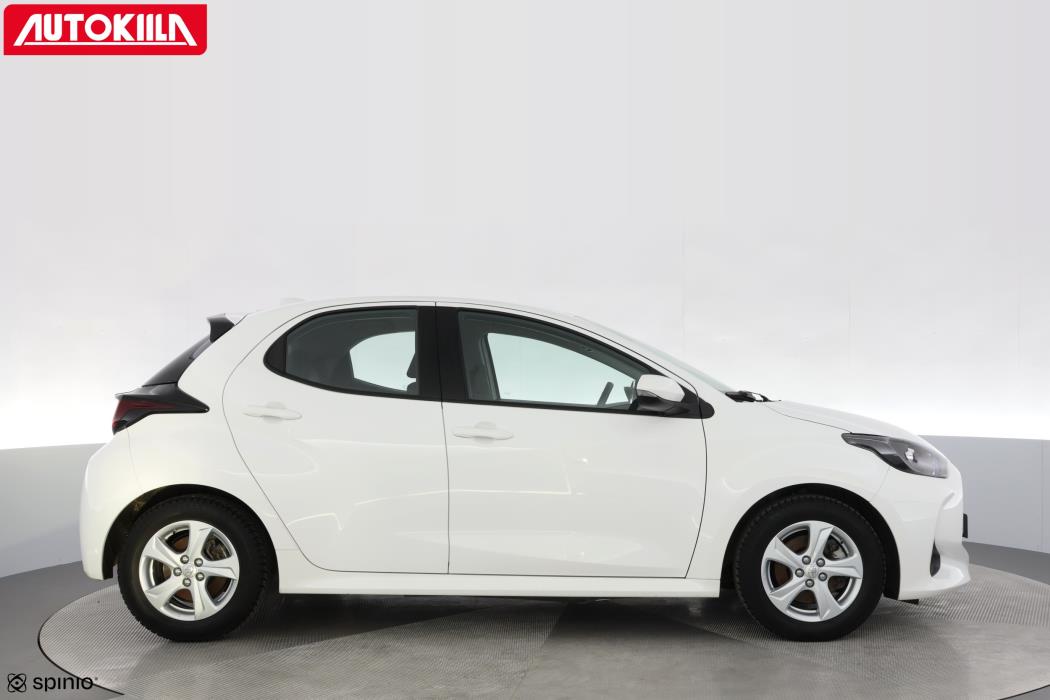 TOYOTA YARIS 2023