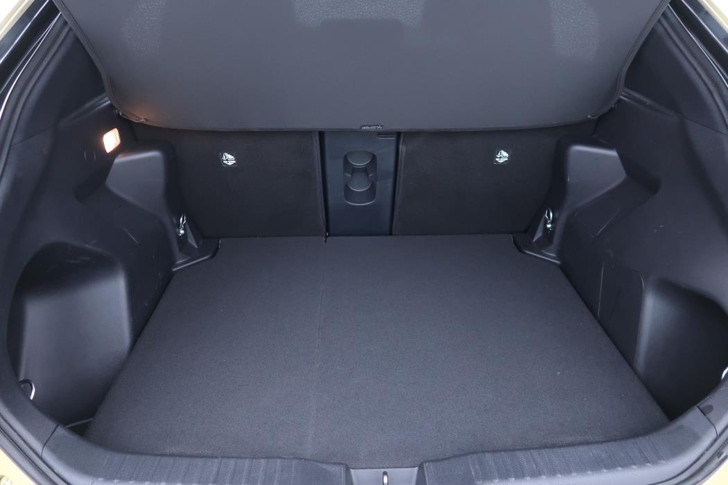 TOYOTA Yaris Cross 2022