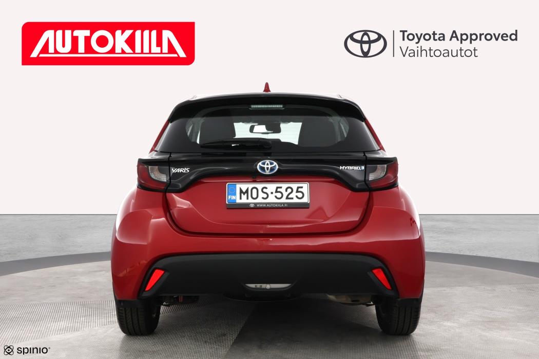 TOYOTA YARIS 2023