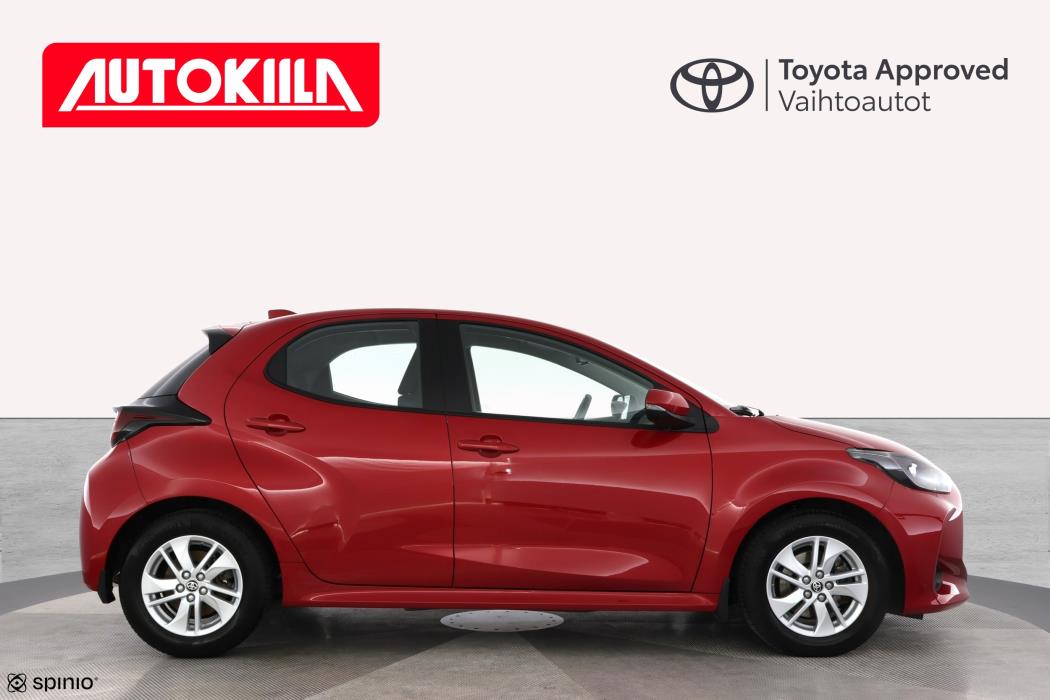 TOYOTA YARIS 2023