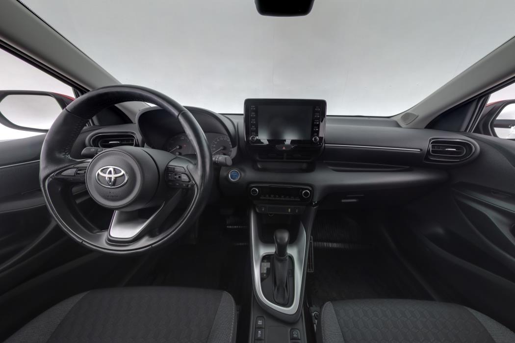 TOYOTA YARIS 2023