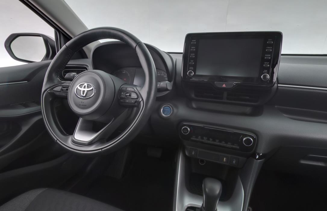 TOYOTA YARIS 2023