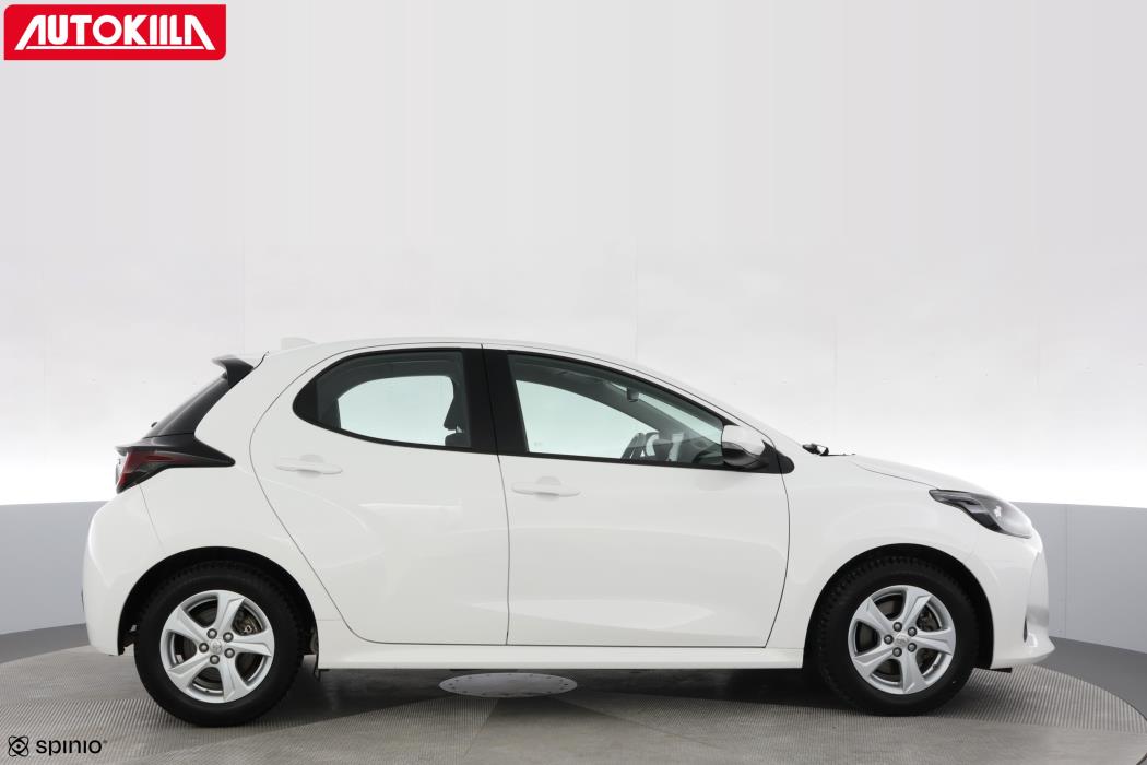 TOYOTA YARIS 2023