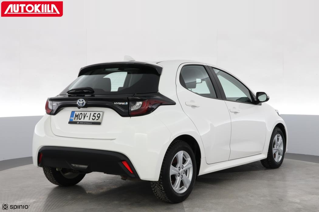 TOYOTA YARIS 2023