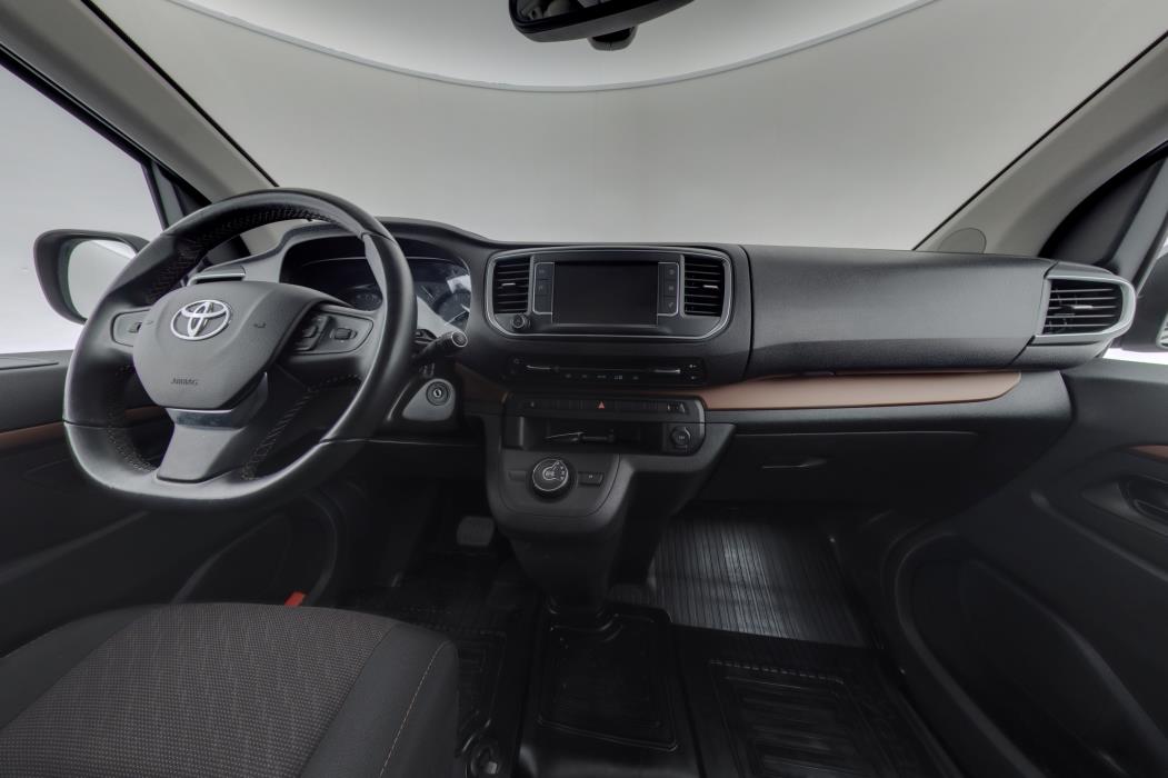 TOYOTA Proace Verso 2023