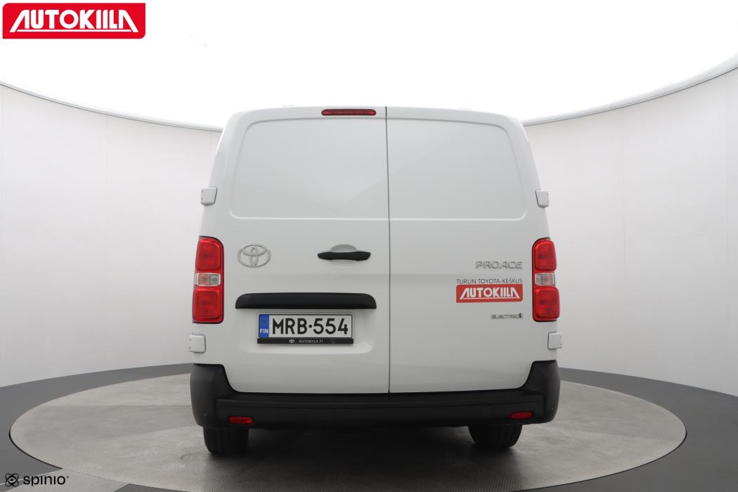 TOYOTA Proace 2024