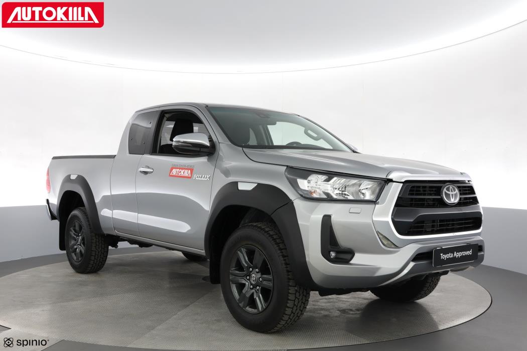 TOYOTA HILUX 2025