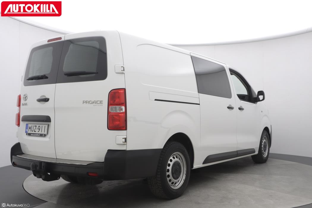 TOYOTA Proace 2020