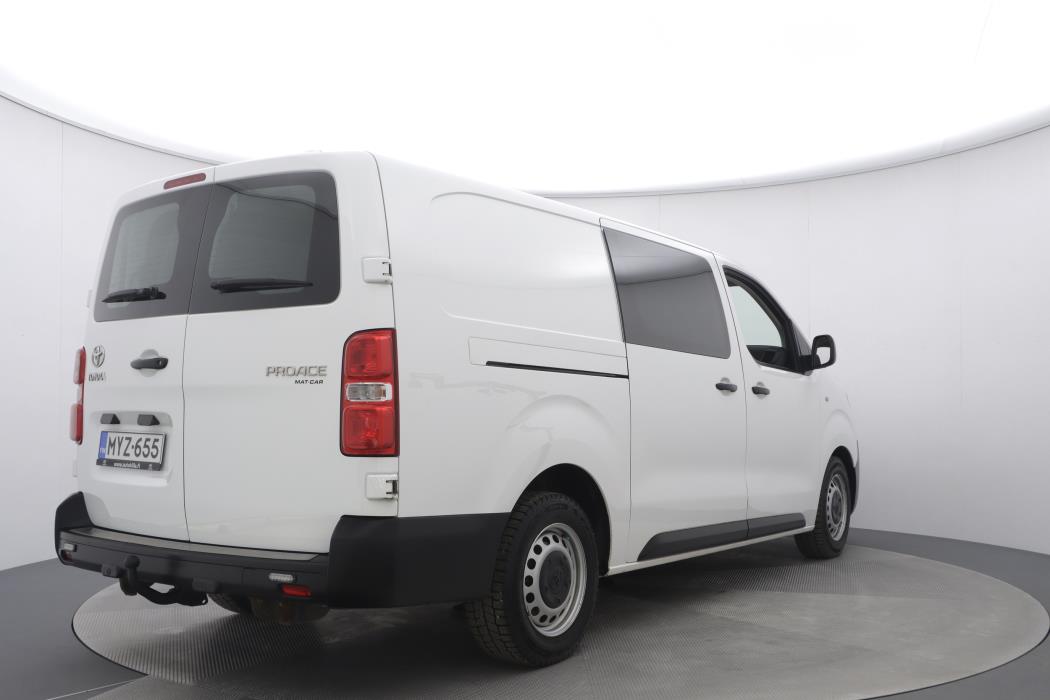 TOYOTA Proace 2021