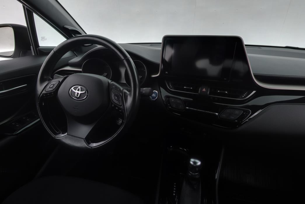 TOYOTA C-HR 2018