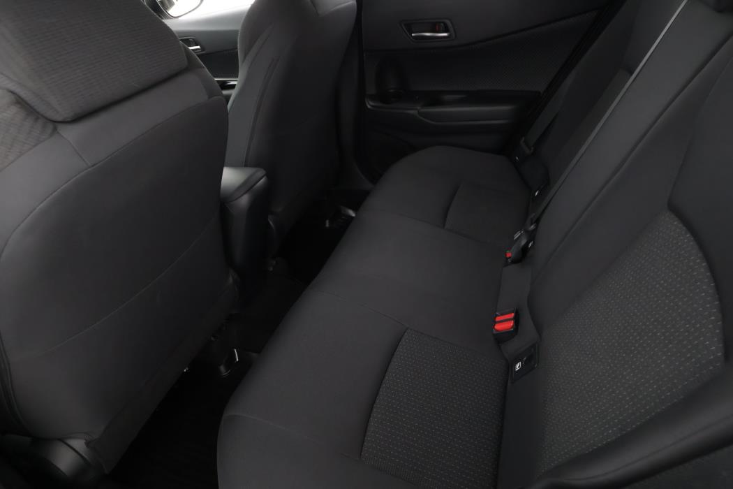 TOYOTA C-HR 2018