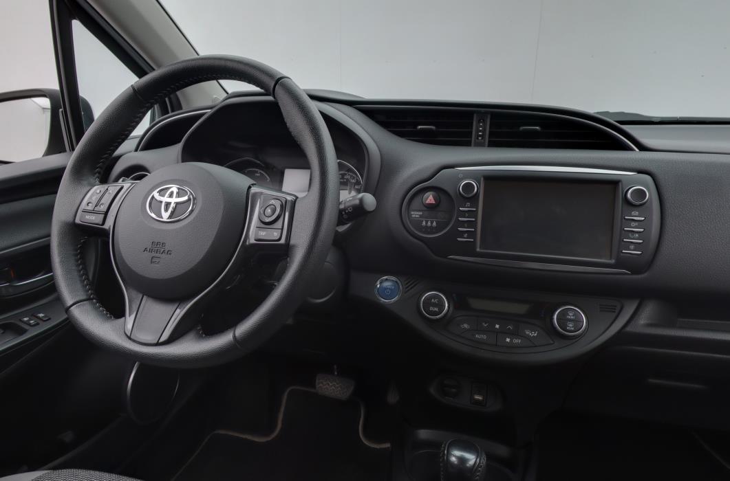 TOYOTA YARIS 2019