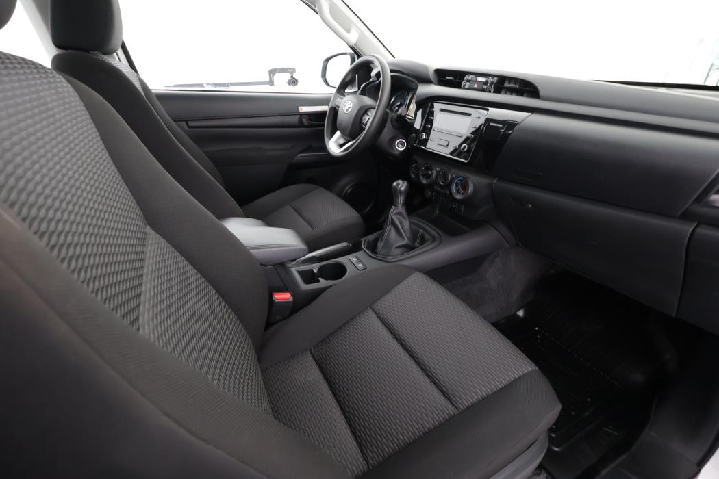 TOYOTA HILUX 2021