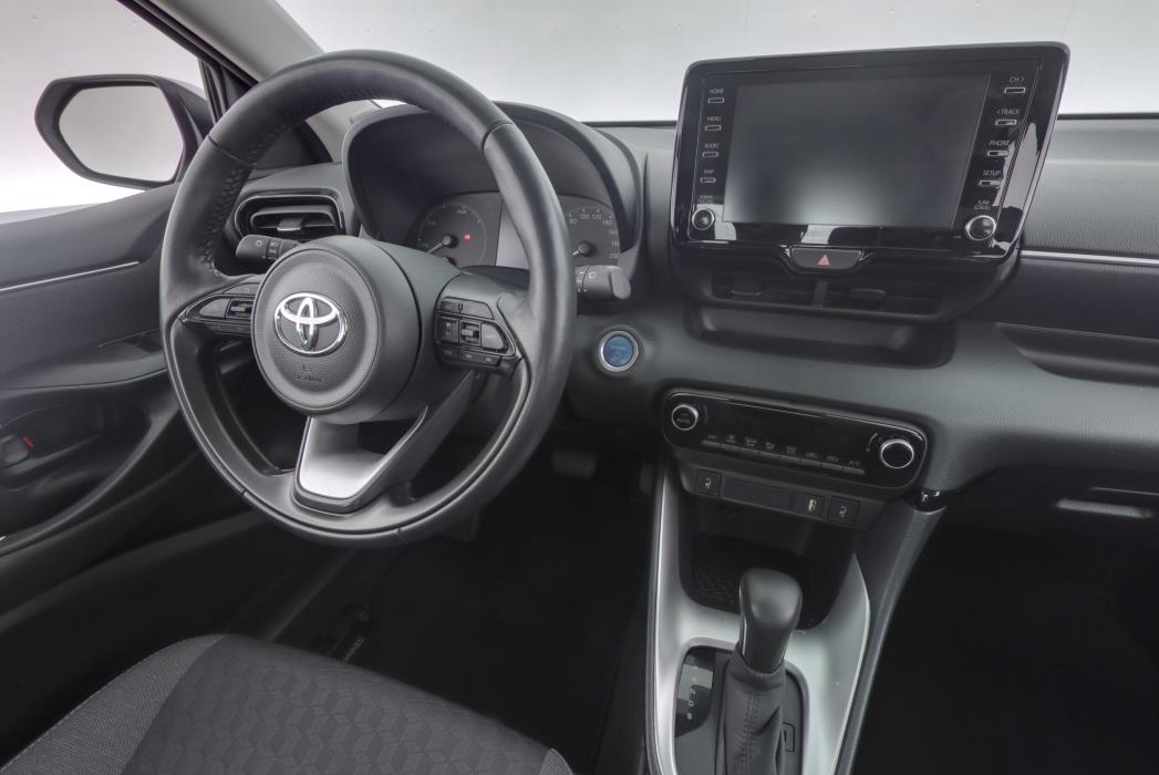 TOYOTA YARIS 2023