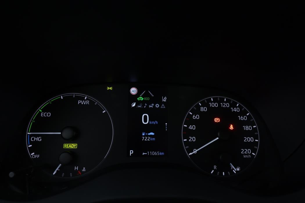 TOYOTA YARIS 2023