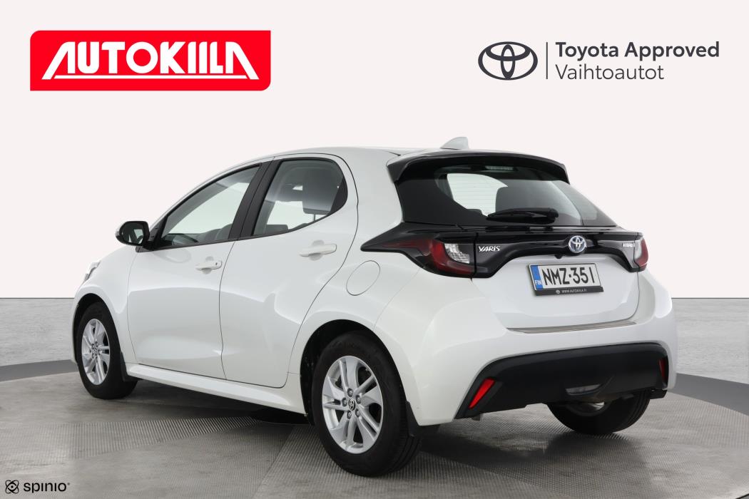 TOYOTA YARIS 2023