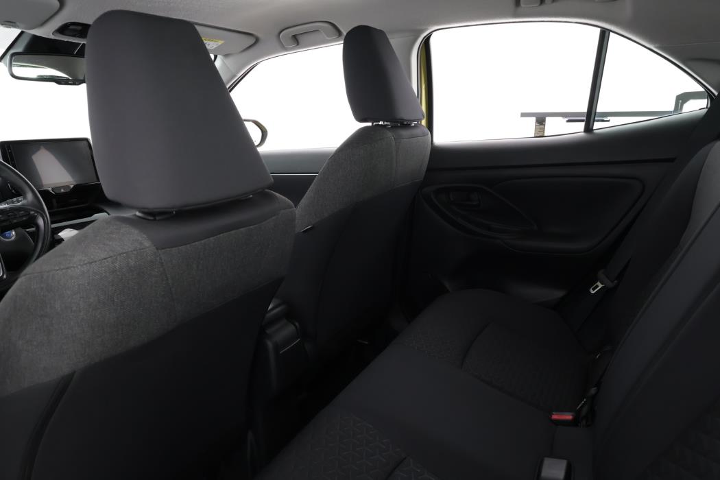 TOYOTA Yaris Cross 2024
