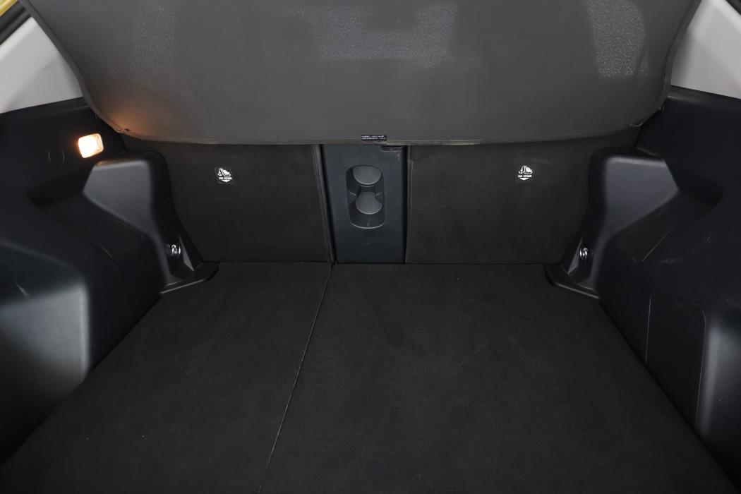 TOYOTA Yaris Cross 2024
