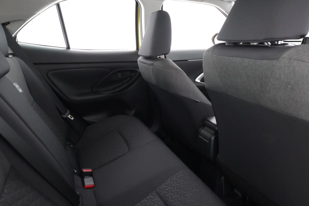 TOYOTA Yaris Cross 2024