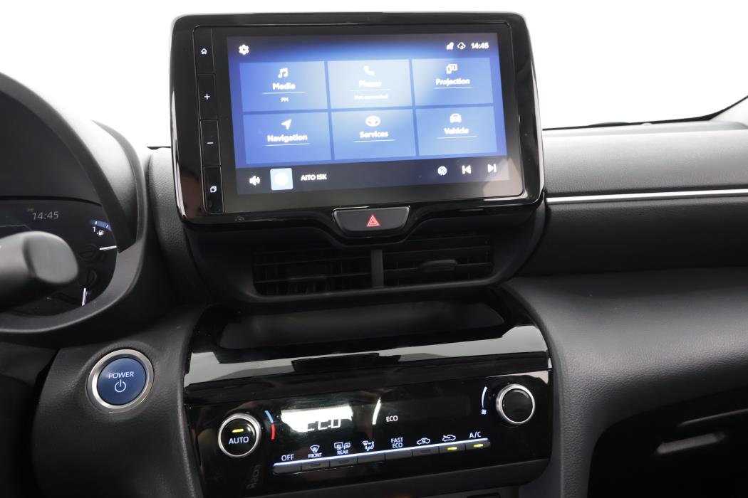 TOYOTA Yaris Cross 2024