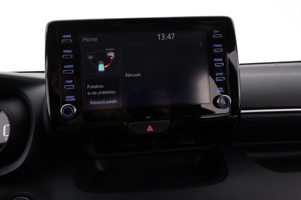 TOYOTA YARIS 2024