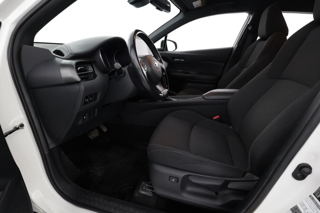 TOYOTA C-HR 2019