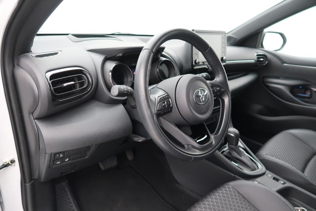 TOYOTA YARIS 2022