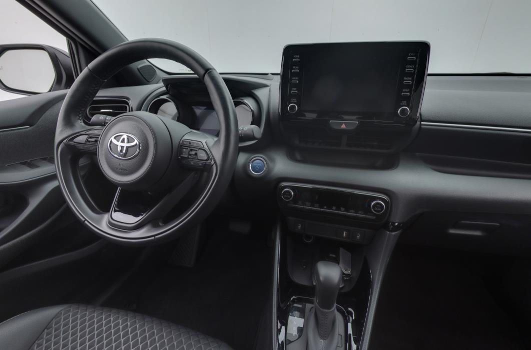 TOYOTA YARIS 2022