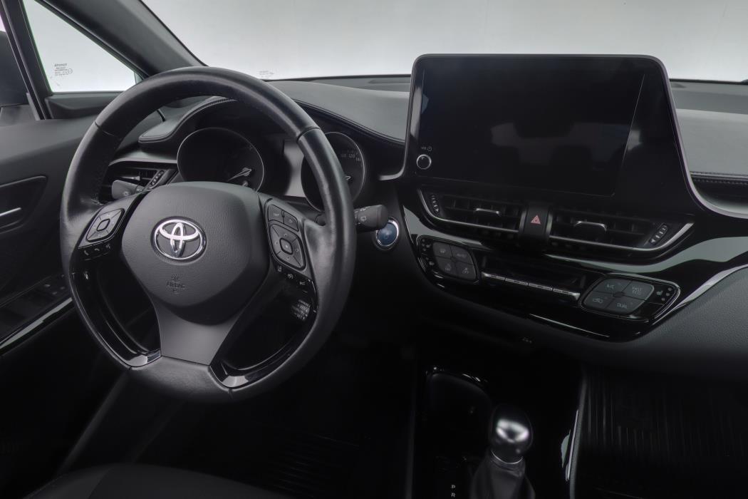TOYOTA C-HR 2023