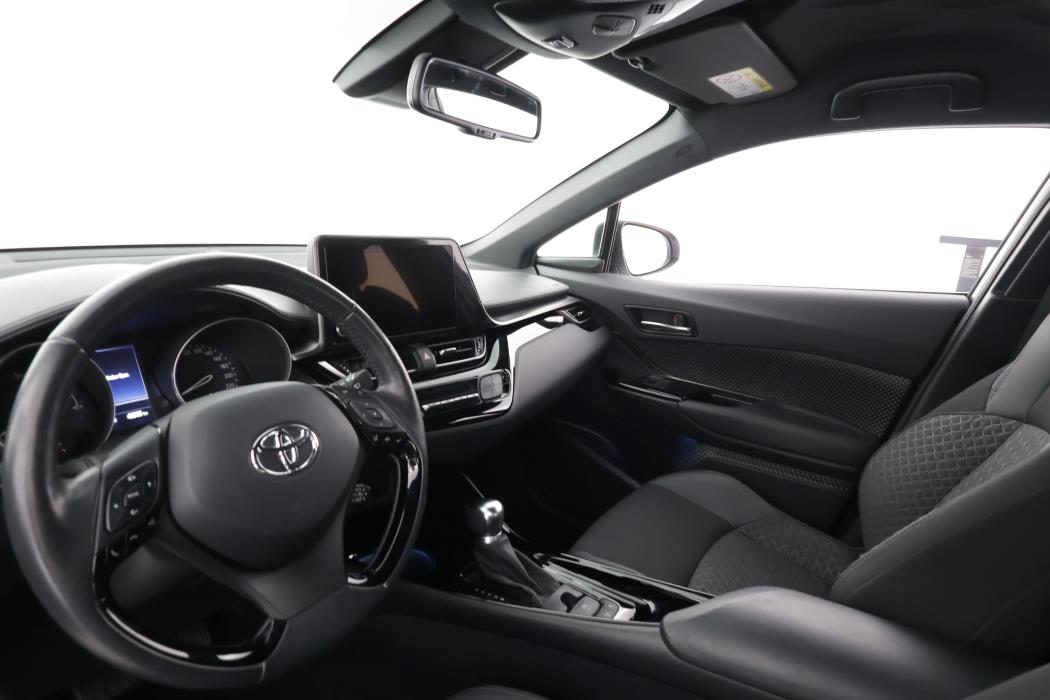 TOYOTA C-HR 2023