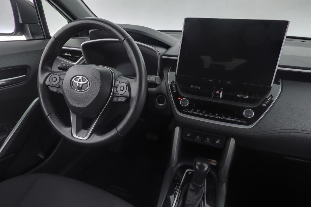 TOYOTA Corolla Cross 2023