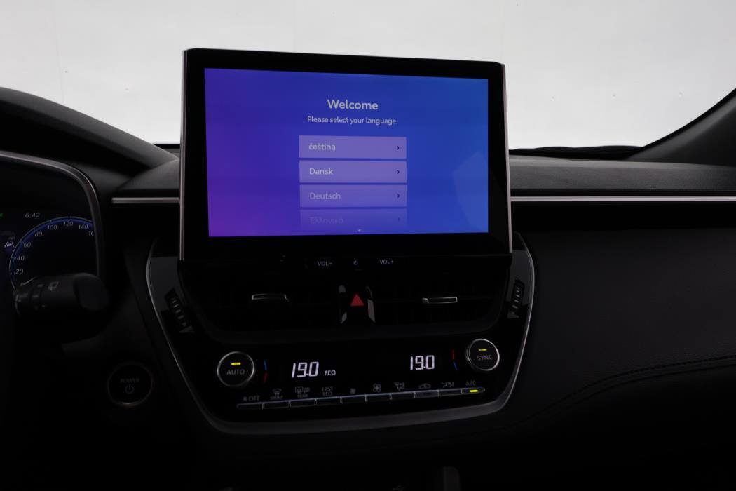 TOYOTA Corolla Cross 2023