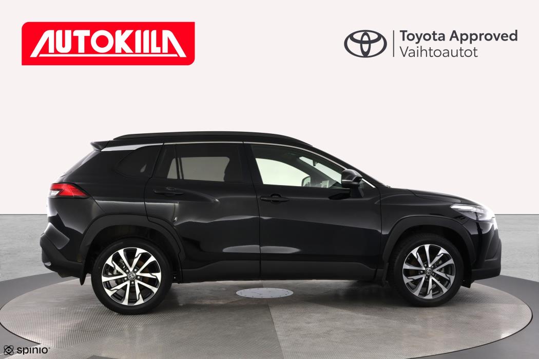 TOYOTA Corolla Cross 2023