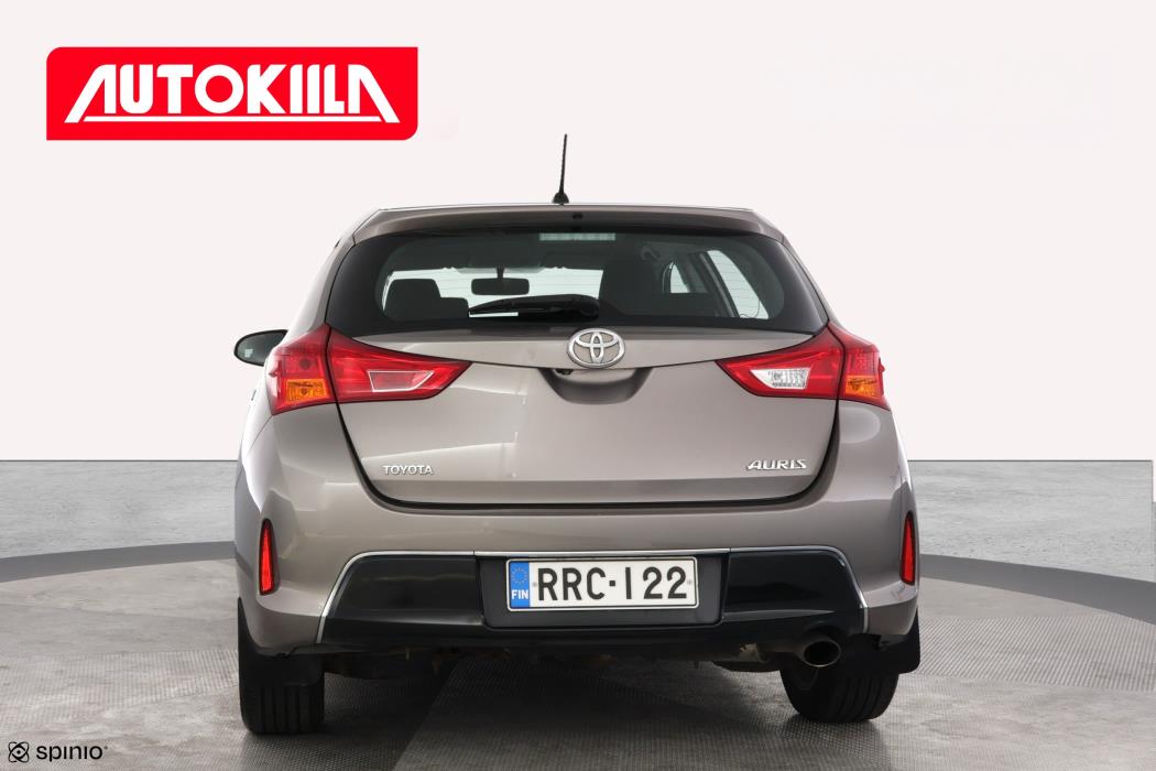 TOYOTA AURIS 2013