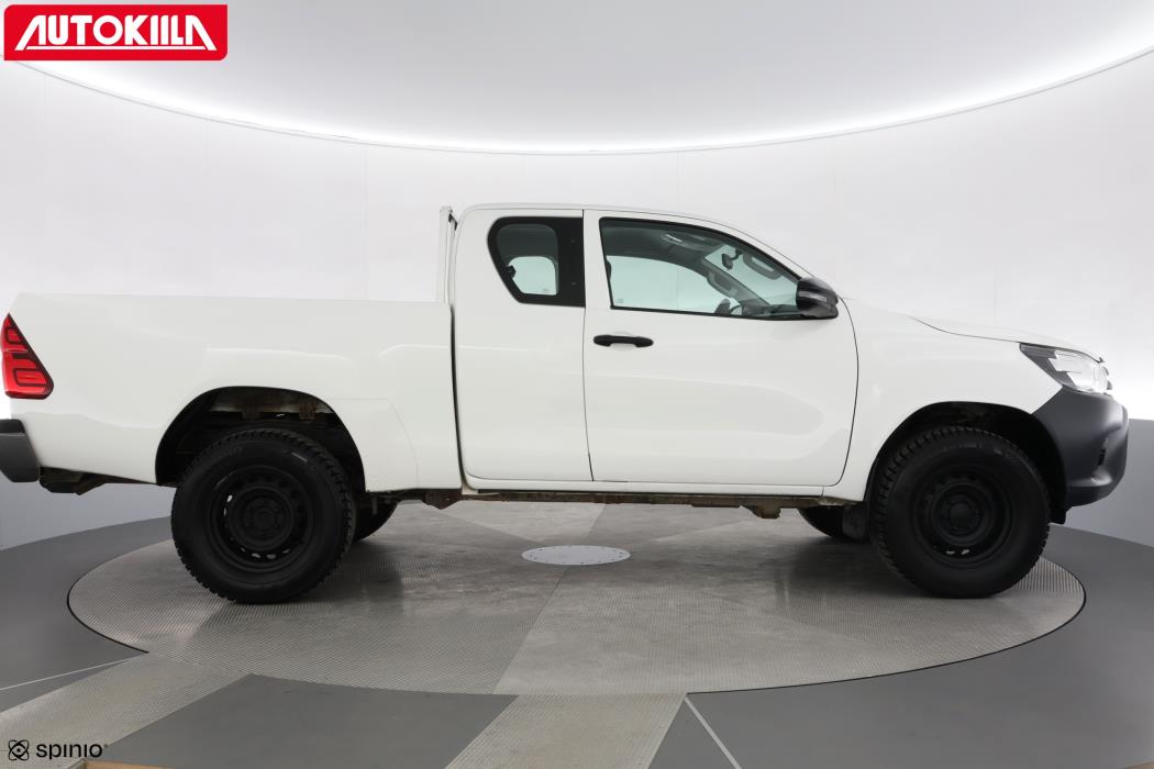 TOYOTA HILUX 2019