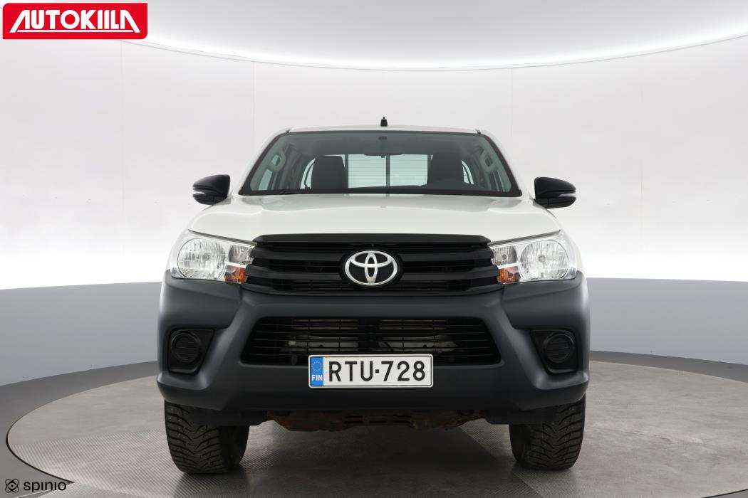 TOYOTA HILUX 2019