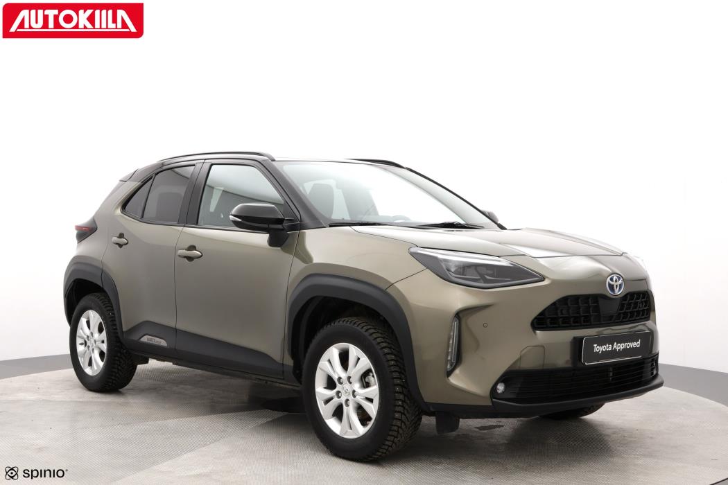 TOYOTA Yaris Cross 2023