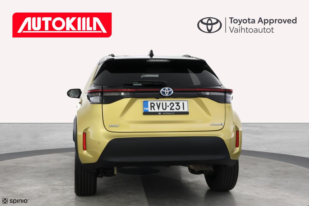TOYOTA Yaris Cross 2024