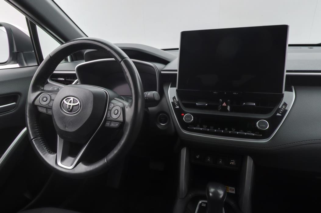 TOYOTA Corolla Cross 2024