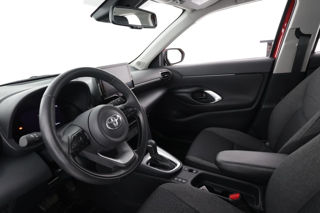 TOYOTA Yaris Cross 2024
