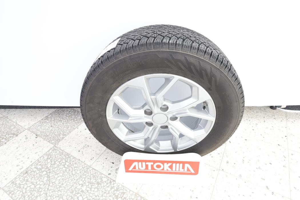 TOYOTA Yaris Cross 2024