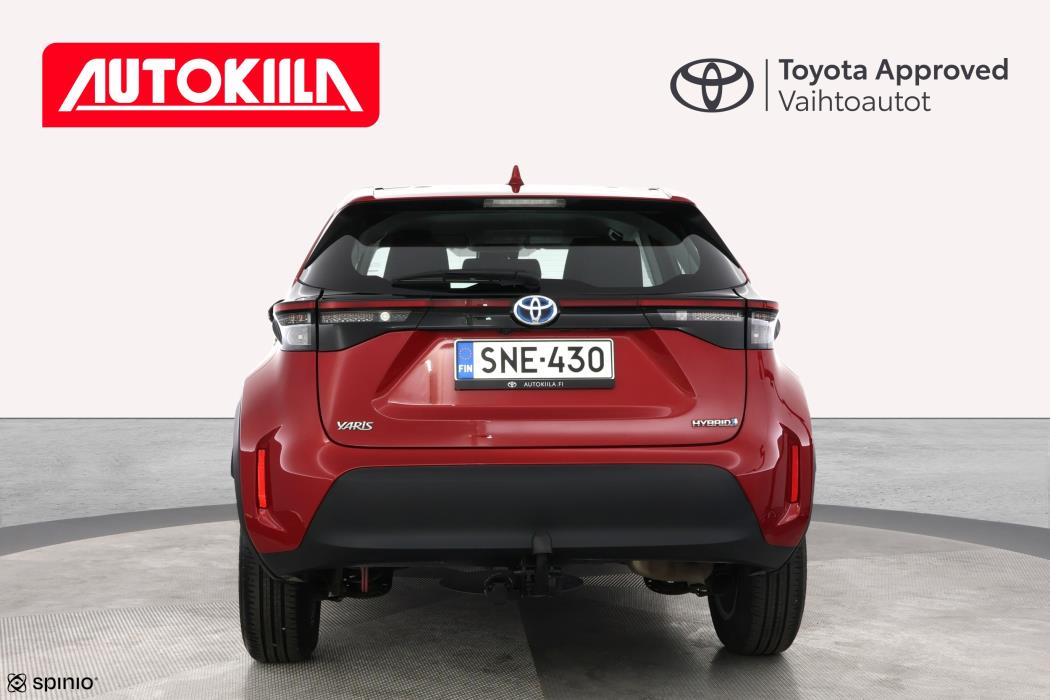 TOYOTA Yaris Cross 2024