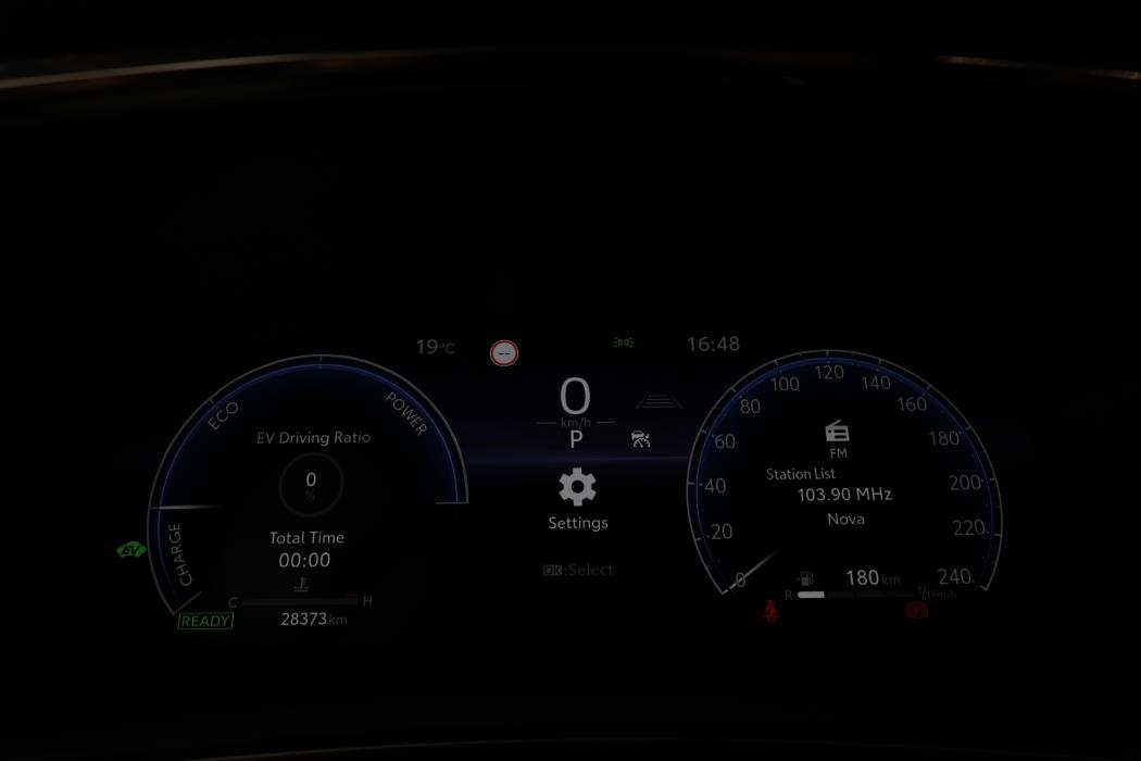 TOYOTA COROLLA 2024