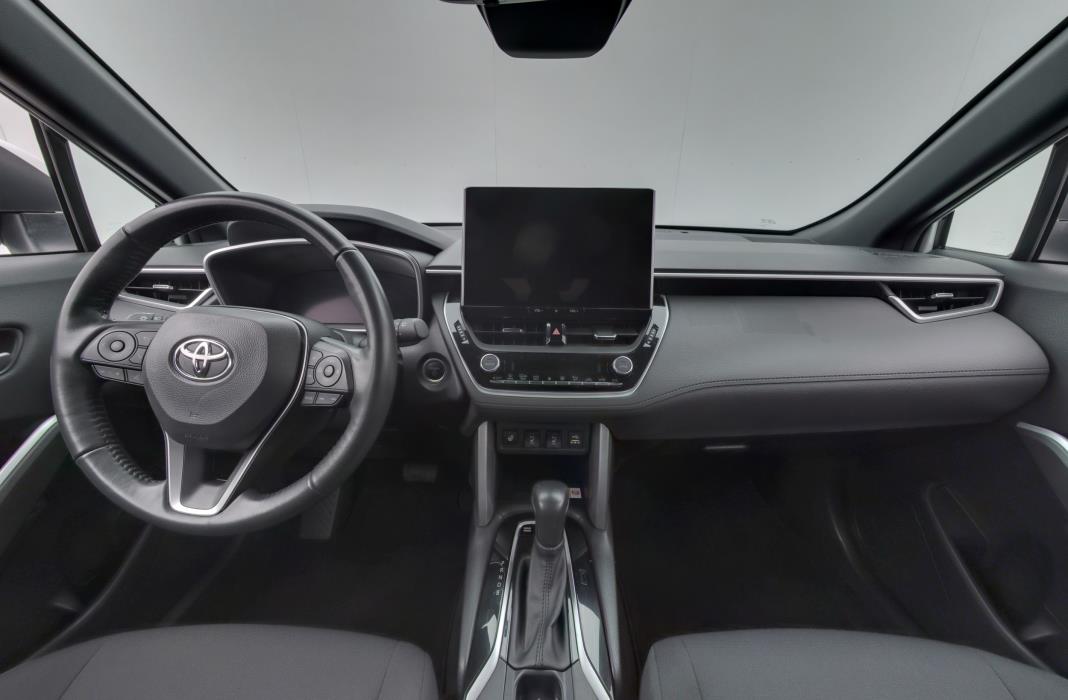 TOYOTA Corolla Cross 2024