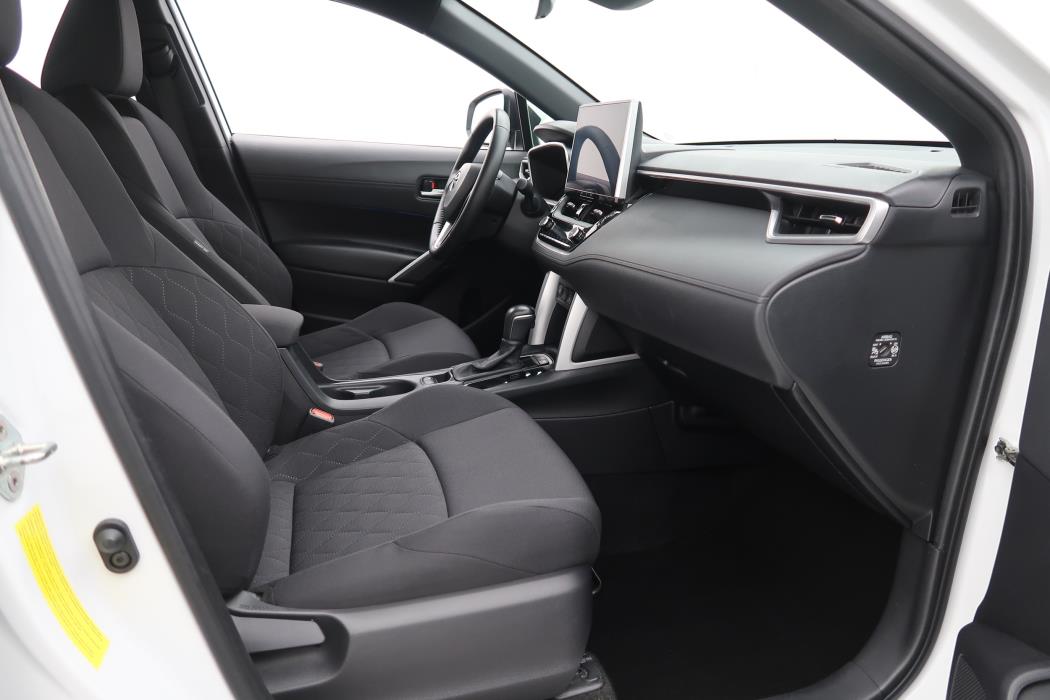 TOYOTA Corolla Cross 2024