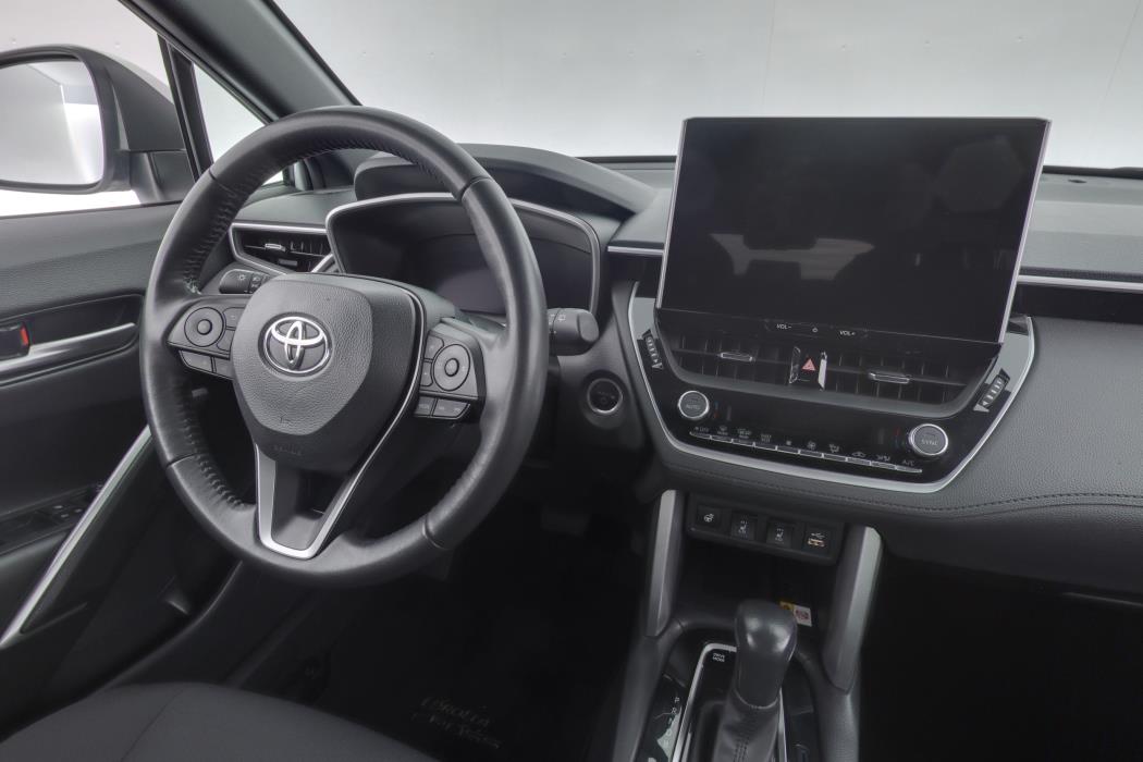 TOYOTA Corolla Cross 2024